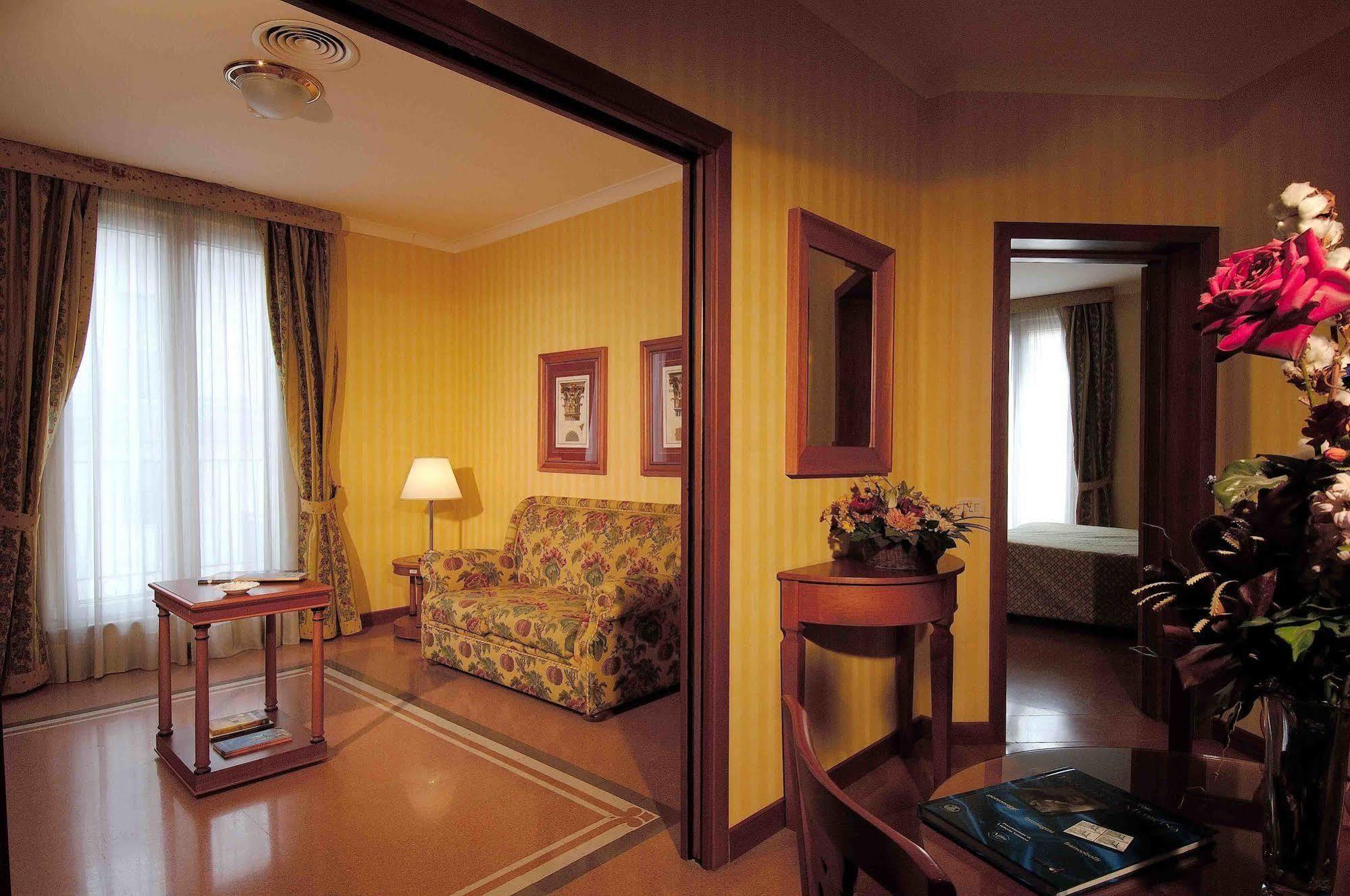 Residenza D'aragona 4*