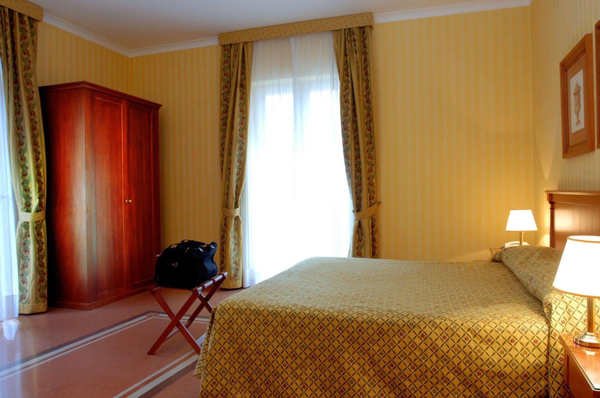 Residenza D'aragona Palermo